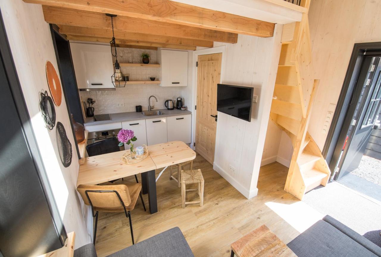 Luxury Chalets Моникендам Екстериор снимка