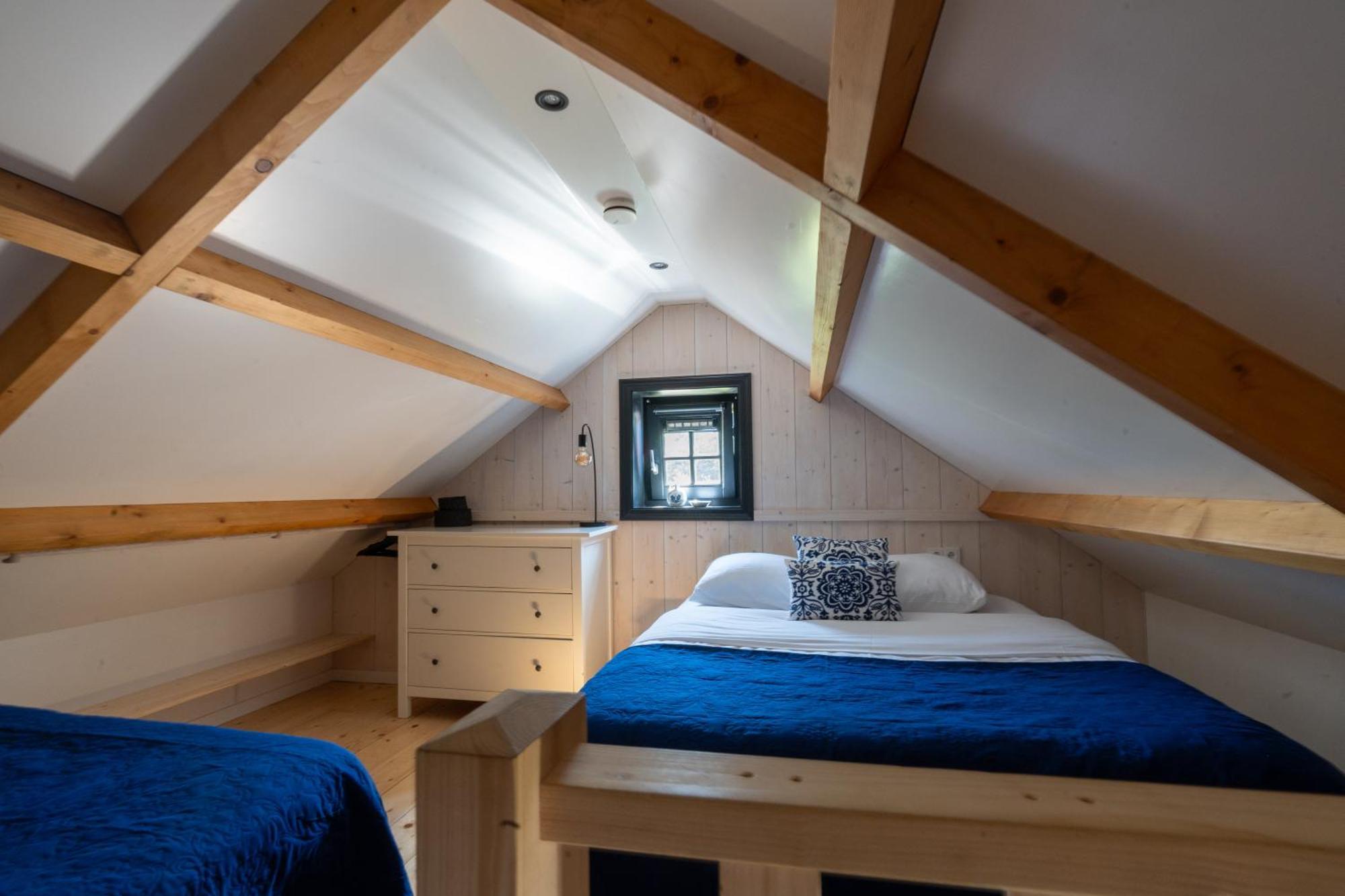 Luxury Chalets Моникендам Екстериор снимка
