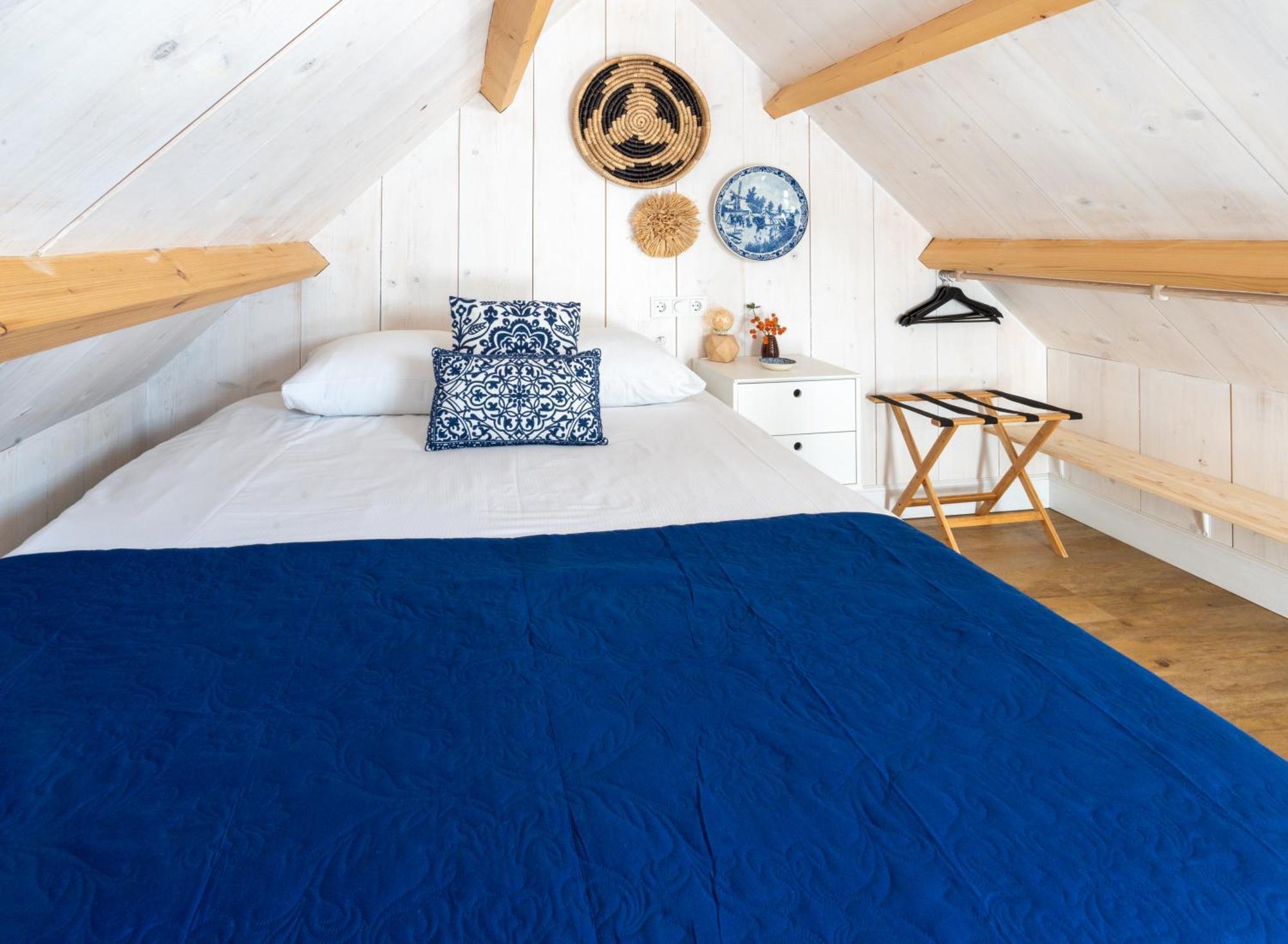 Luxury Chalets Моникендам Екстериор снимка