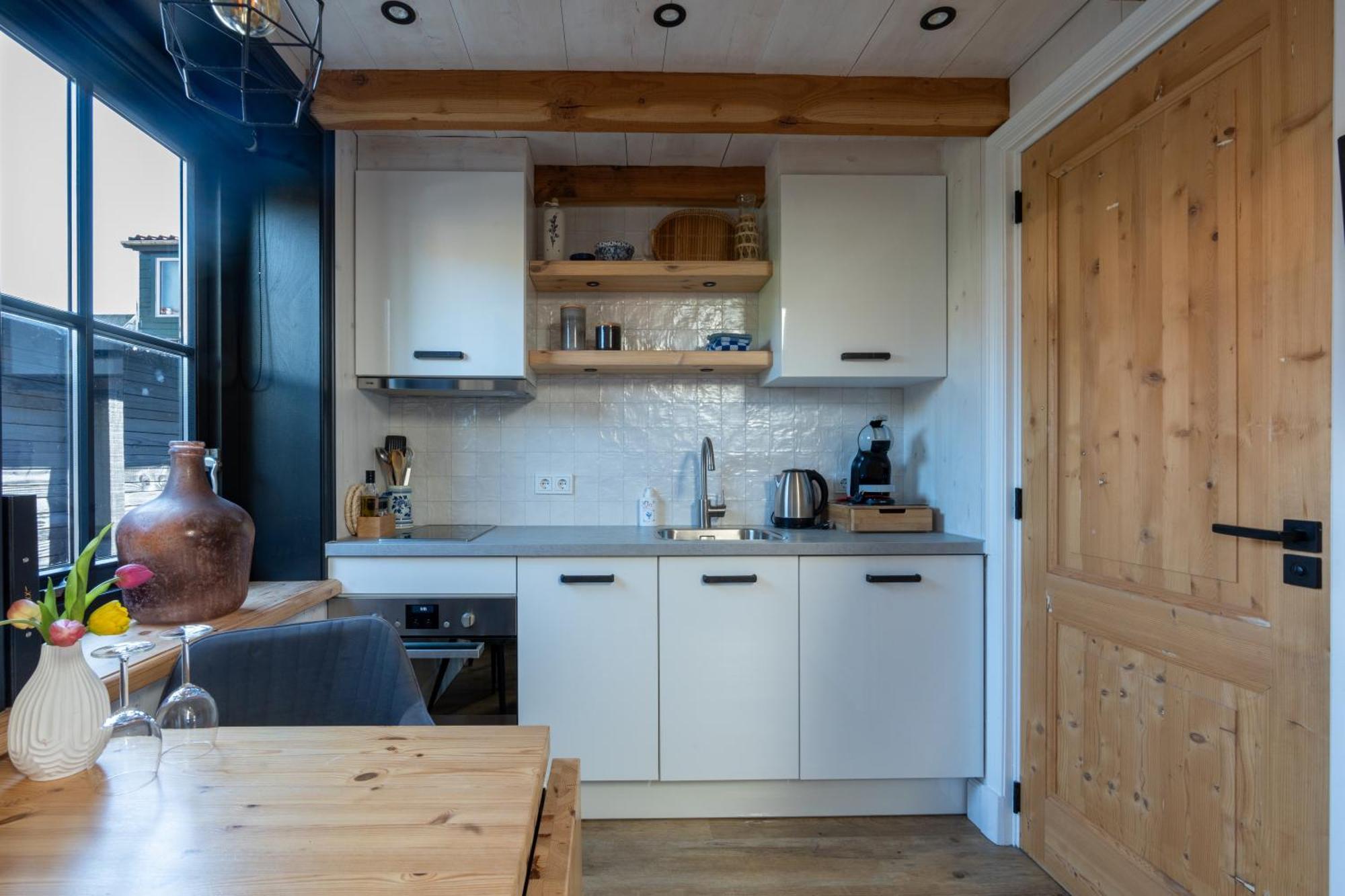 Luxury Chalets Моникендам Екстериор снимка