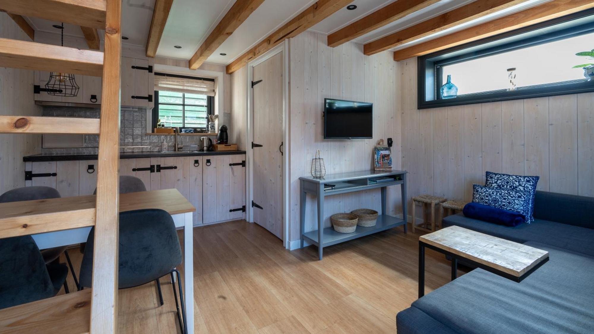 Luxury Chalets Моникендам Екстериор снимка